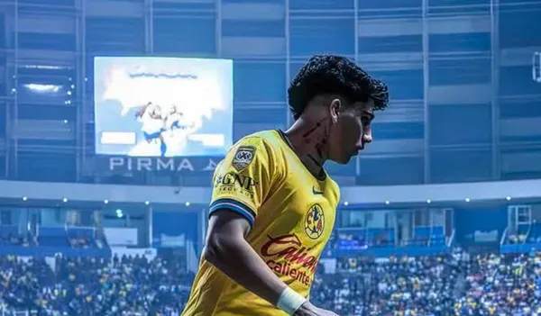 El defensor conectó un balón dentro del área para anotar el empate para las Águilas