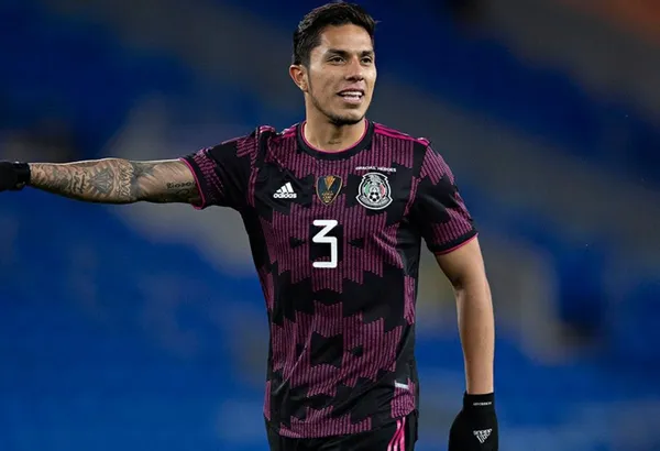 El defensor de los Tigres de la UANL Carlos Salcedo, se encontraba en la mira de un club de la Ligue 1, quien lanzó una oferta para hacerse de sus servicios, sin embargo, su precio se convirtió en un obstáculo en las negociaciones.