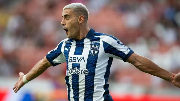 El delantero de la Selección Mexicana acercó a Monterrey en el partido