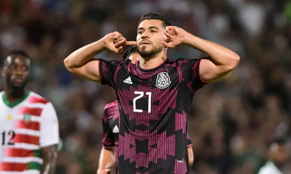 El delantero del América ha sido muy criticado por sus llamados al tricolor