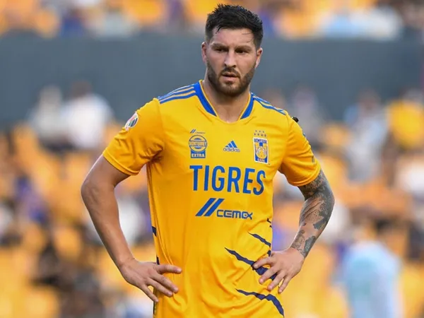 El delantero francés André-Pierre Gignac tendría un nuevo ingreso económico y sin salir de casa