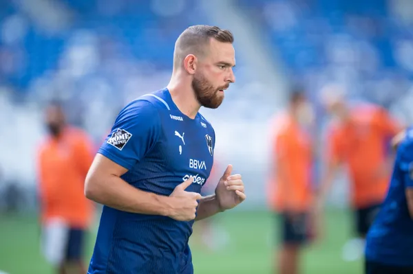 El delantero holandés perdió su centro en Rayados y está lejos de ser el jugador que Rayados esperaba