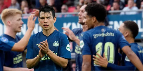 El delantero mexicano Hirving Lozano tendría nueva posición en el PSV