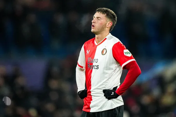 El delantero mexicano tendrá una de las pruebas más complicadas en la temporada.