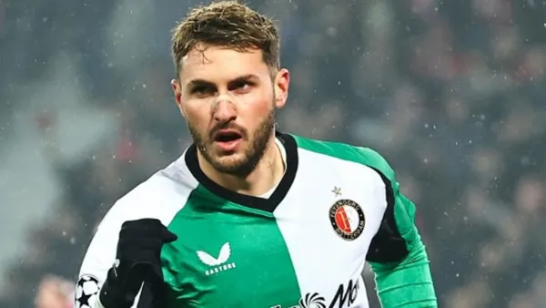 El delantero mexicano ya conoce a su rival para la siguiente ronda del torneo de clubes