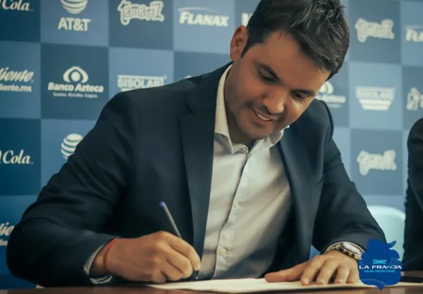 El director técnico sensación está a una firma de renovar con La Franja.