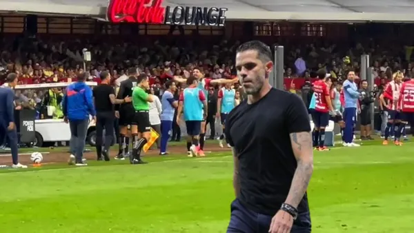 El DT del Rebaño expuso la bronca tras la derrota en el Azteca