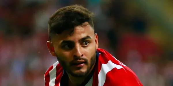 El dueño de Chivas sabe lo que hace respecto a Vega