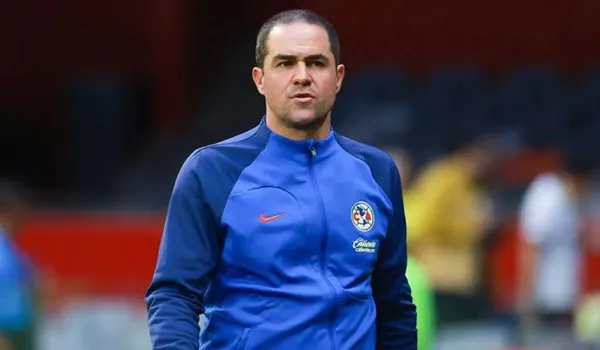 El entrenador brasileño parece que se quedará con las Águilas a pesar del interés del campeón de la Copa Libertadores