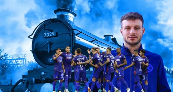 El entrenador de Cruz Azul y el jugador que ahora lo deja con la boca abierta y es fijo en su esquema.