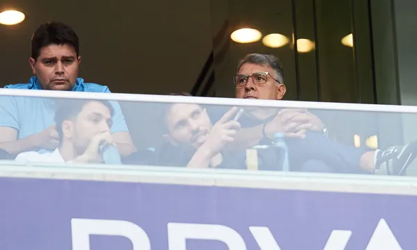 El entrenador de la selección mexicana estuvo en el partido en el Estadio BBVA viendo a algunos jugadores en específico