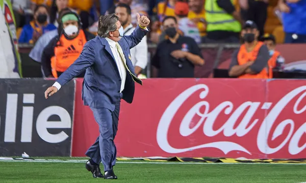 El entrenador felino había causado controversia tras dar su opinión sobre Gerardo Martino