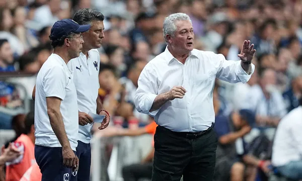 El entrenador mexicano vive su segunda etapa como rayado y fracasó en su intento por calificar a la Liguilla