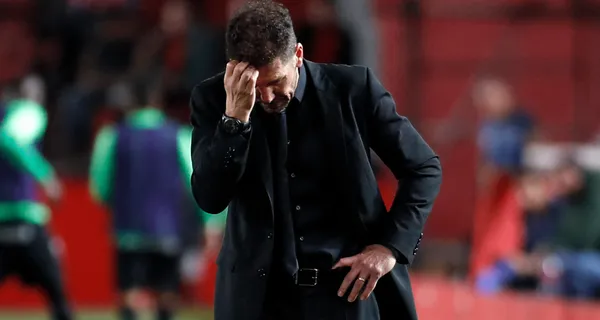 El equipo del argentino caería ante su clásico rival en las semifinales de la Supercopa.