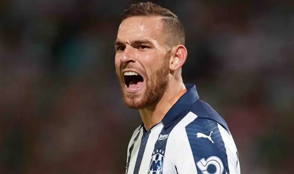 El estratega del Monterrey no le da la atención debida, aunque merece iniciar como titular el próximo torneo