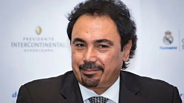 El ex jugador vuelve a pedir la renuncia del argentino.