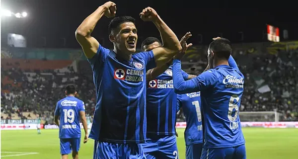 El extremo mexicano ha lanzado un mensaje claro a la afición de Chivas pues ahora esta enamorado de los seguidores celestes