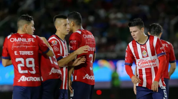 El fracasó de Chivas sigue causando estragos en la interna del Rebaño