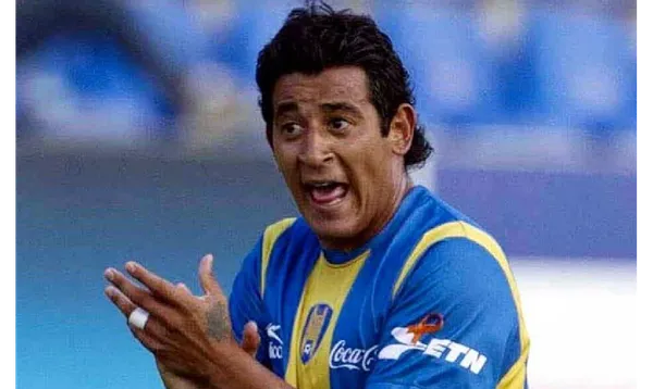 El fútbol mexicano está consternado por el fallecimiento del ex futbolista.