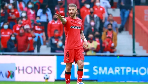 El futbolista argentino busca que le den una nueva oportunidad