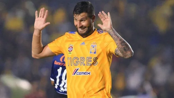 El futbolista francés no escapa a la cábalas y esto es lo que hace para cada partido