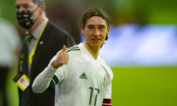 El joven mexicano aún sigue siendo tema para la selección mexicana