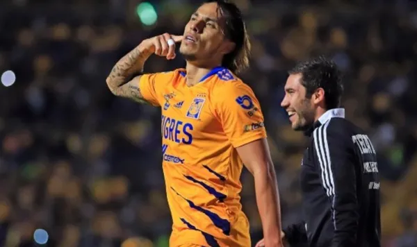 El jugador de Tigres hizo el gol con el que su equipo consiguió el pase a las semifinales de Liga MX, pero se agrandó en el festejo y le traería consecuencias en Selección mexicana
