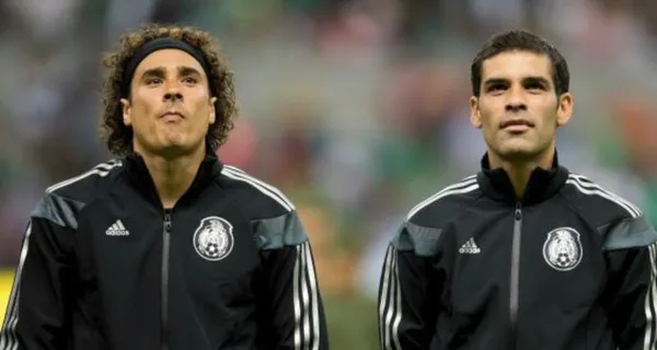 El jugador mexicano llega a igualar a uno de los grandes deportistas en la historia del Tri.