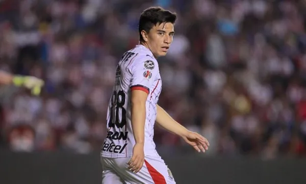 El jugador mexicano puede dejar el rebaño, ante una propuesta