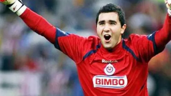 El jugador mexicano seguirá su carrera con un salario de 10 mil dólares mensuales.