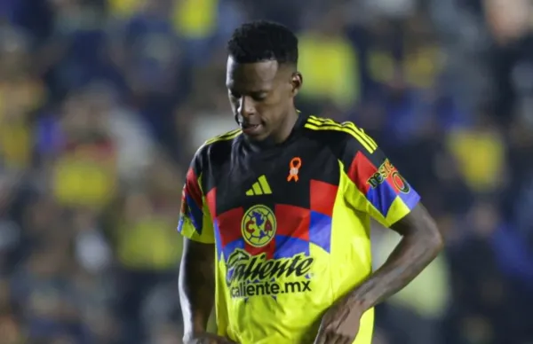 El lateral izquierdo no saltó de arranque en el compromiso de la Fecha 13 del Clausura 2026.