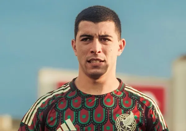 El mediocampista anotó al minuto 32 para poner en ventaja al tricolor