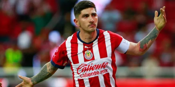 El mediocampista mexicano Víctor Guzmán confesó el porqué le quitó el penal a Ronaldo Cisneros