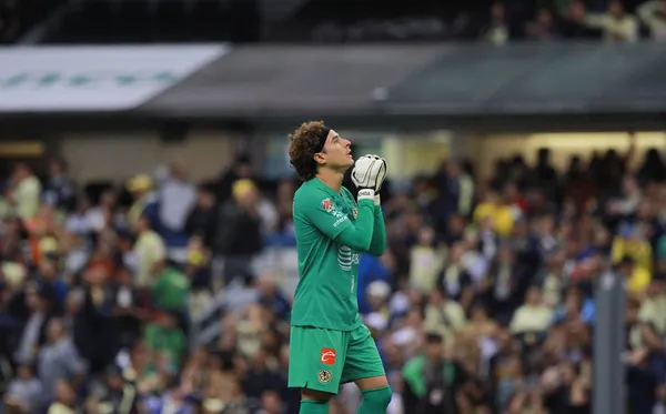 El Memo y los problemas extra cancha que tiene