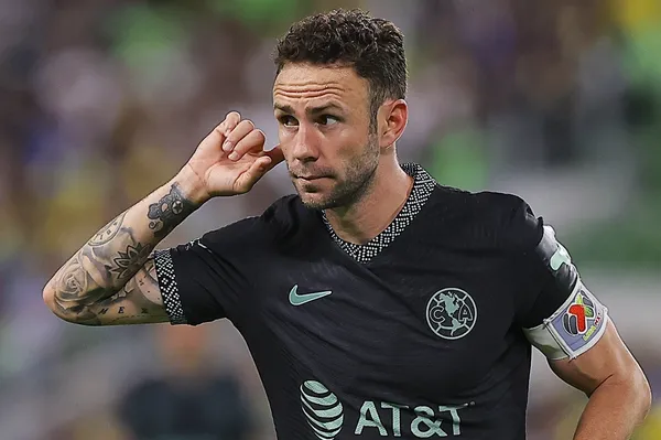 El mexicano dio un mensaje en redes sociales que ha sido interpretado de varias formas