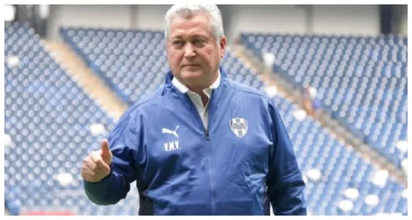 El nuevo entrenador de los Rayados fue presentado oficialmente ayer