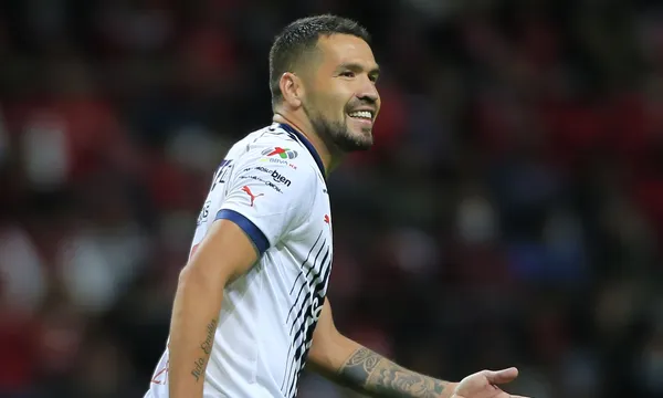 El paraguayo es el contención titular del equipo y ha tenido mucha carga de trabajo