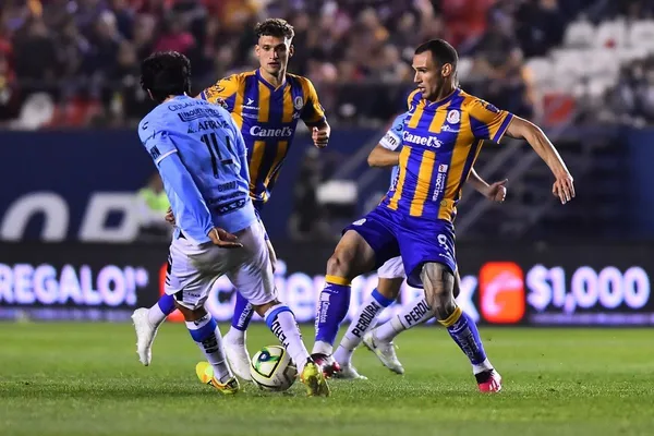 El partido que podría ser considerado como el primer Clásico de la campaña.