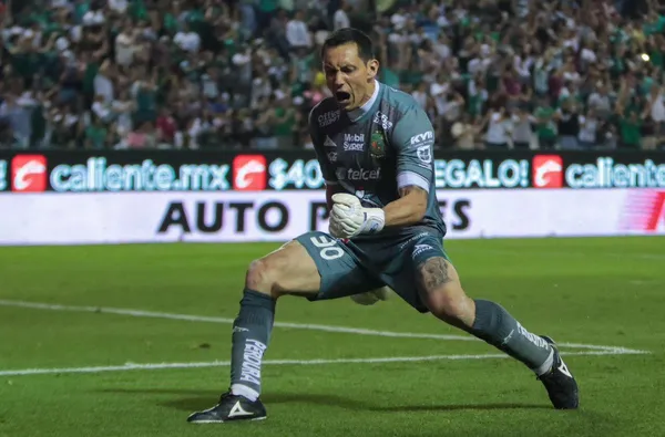 El pedido de los fanáticos del Guadalajara