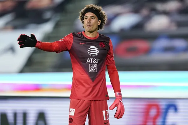 El portero de las Águilas sigue sin renovar su contrato con el cuadro azulcrema.