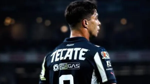 El portero del Atlético de San Luis quedó mal parado en la primera anotación de los regios