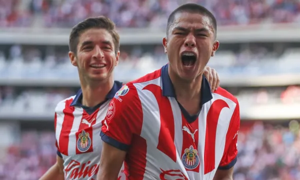 El potencial reemplazo de Padilla sería Richard Ledezma y el sacrificado sería el Cone