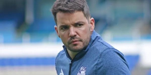 El presidente del Puebla habla sobre el cese de Nicolás Larcamón.