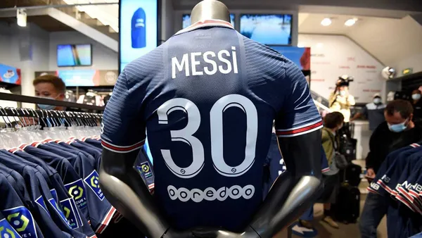 El PSG intentará lucrar todo lo posible con el argentino, teniendo en cuenta la gran cantidad de dinero que le representará tenerlo entre sus filas. El Barcelona se perderá el 80% de la venta de sus camisetas, mercado que para el PSG será todo un paraíso.