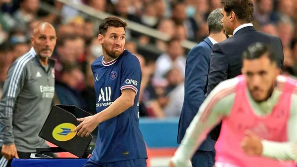 El PSG vivió un drama preocupante con la salida de Leo Messi y su mirada hacia Mauricio Pochettino. Pero, ¿debía enojarse?