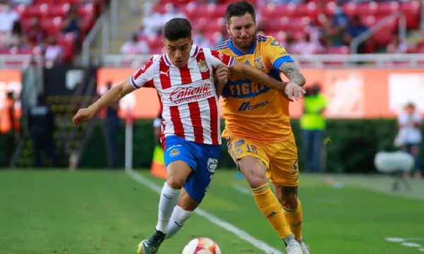 El Rebaño Sagrado contra los Felinos en el juego estelar de la jornada.