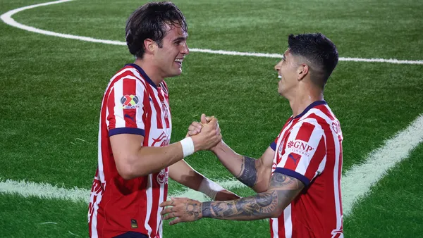 El Rebaño Sagrado es uno de los nueve clubes que luchan por los últimos tres boletos disponibles. / @Chivas