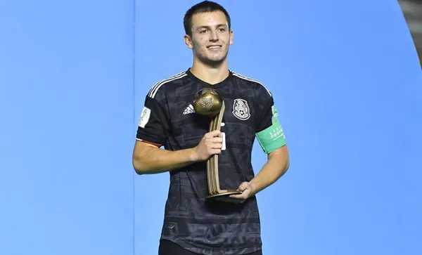 El salario del mexicano en su club