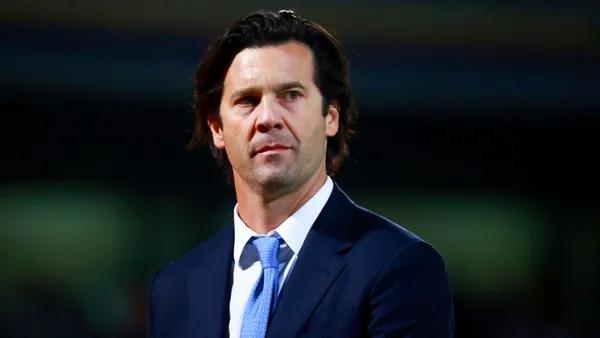 El técnico argentino fue despedido.