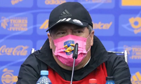 El timonel del conjunto felino habló en conferencia de prensa